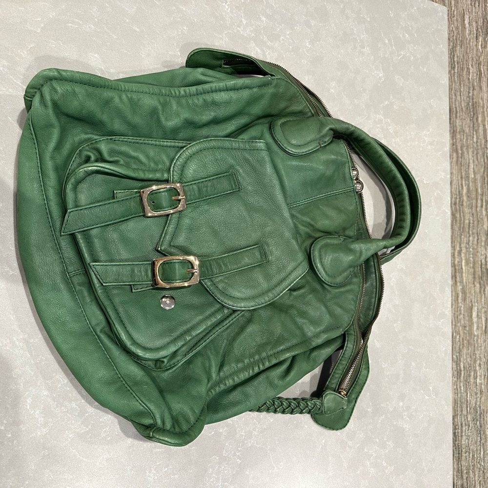 BULGA Green Shoulder Bag with Casual Design and Spacious Interior